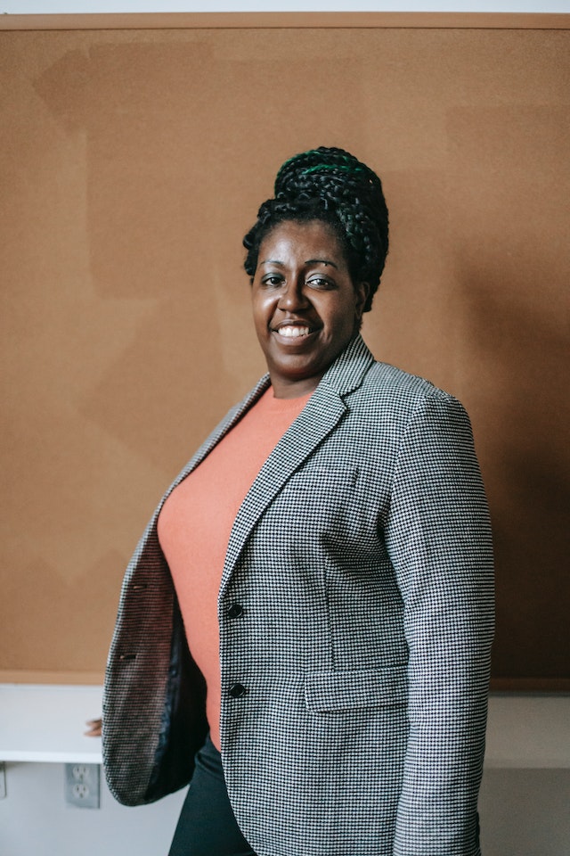 pexels-katerina-holmes-5905900